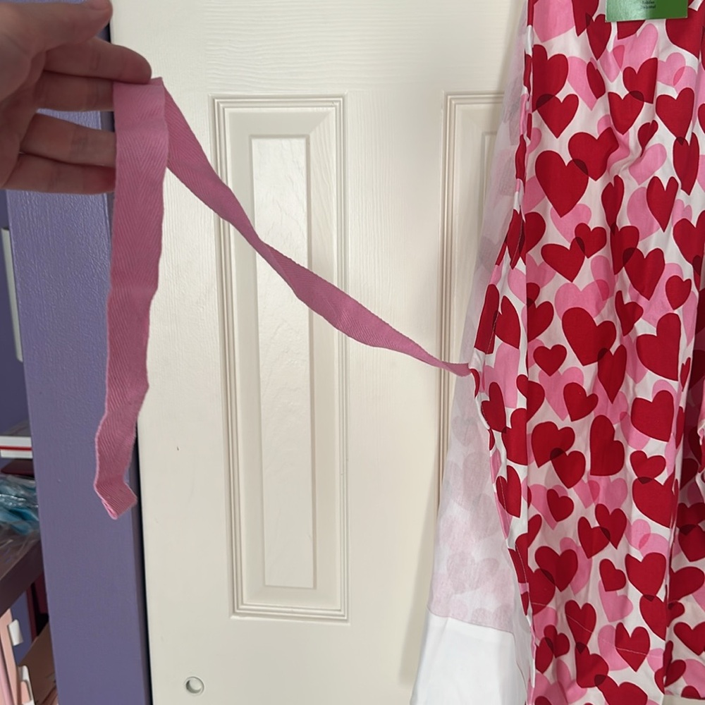 Nwt Kate spade hearts apron - Picture 4 of 11